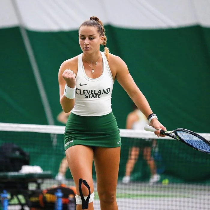 Tennisin yeni Mariya Şarapovası - FOTOLAR 