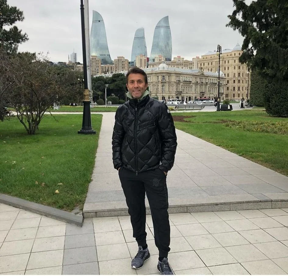 Məşhur türk baş məşqçi Bakıda - FOTOLAR 