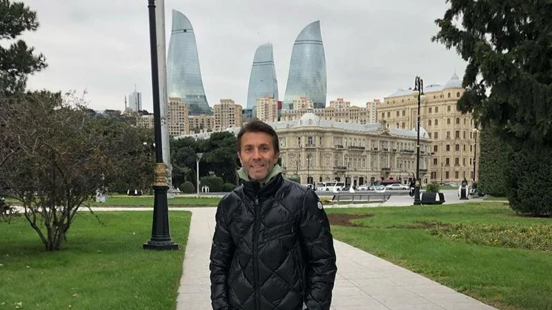 Məşhur türk baş məşqçi Bakıda - FOTOLAR 