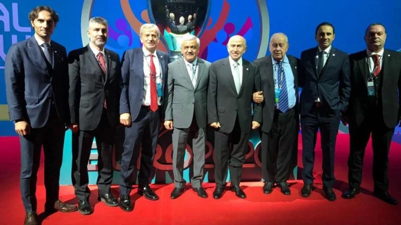 Rövnəq Abdullayev Türkiyəyə uğurlar arzuladı - FOTO 