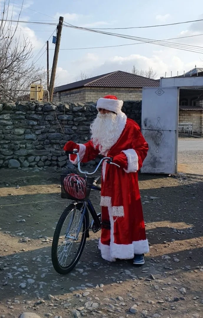Balaca Damlanın velosiped istəyi yerinə yetirildi - FOTOLAR 