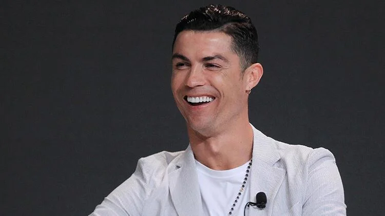Ronaldonun saatı və üzüyünün fantastik qiyməti - FOTOLAR 