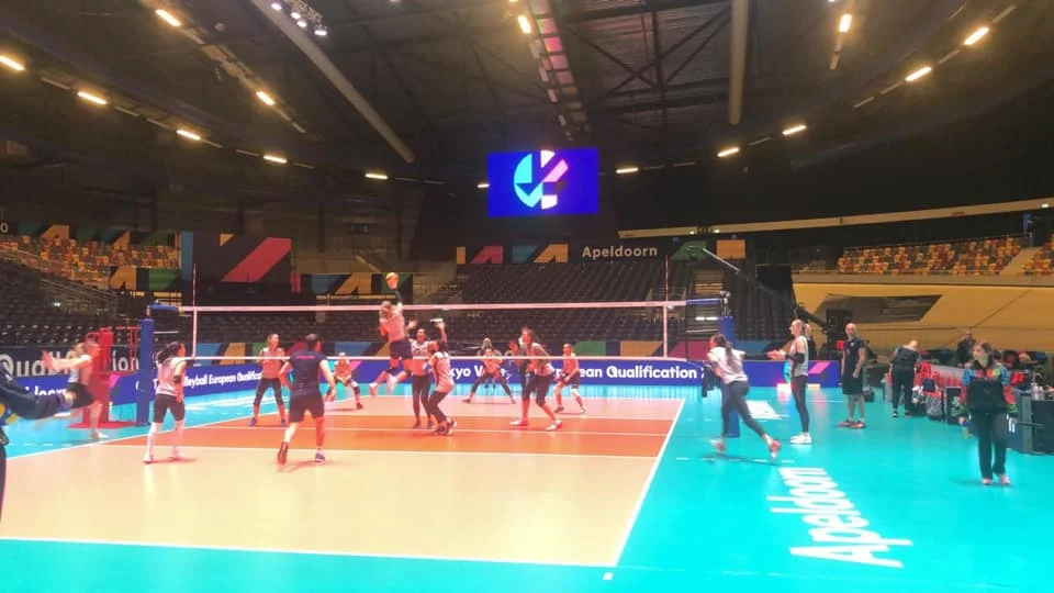 Millimiz Apeldornda ilk məşqə çıxdı - FOTO 