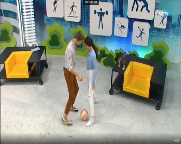 Nigar Camalın qızı AzTV-də futbol oynadı - FOTO/VİDEO 