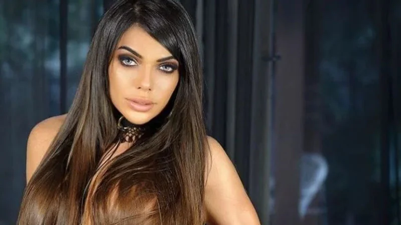 "Playboy" gözəli Messinin şəklini elə bir yerinə çəkdirdi... - FOTOLAR 