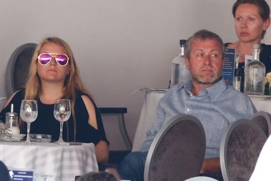 Klub sahibinin qızından şok paylaşım - FOTOLAR 