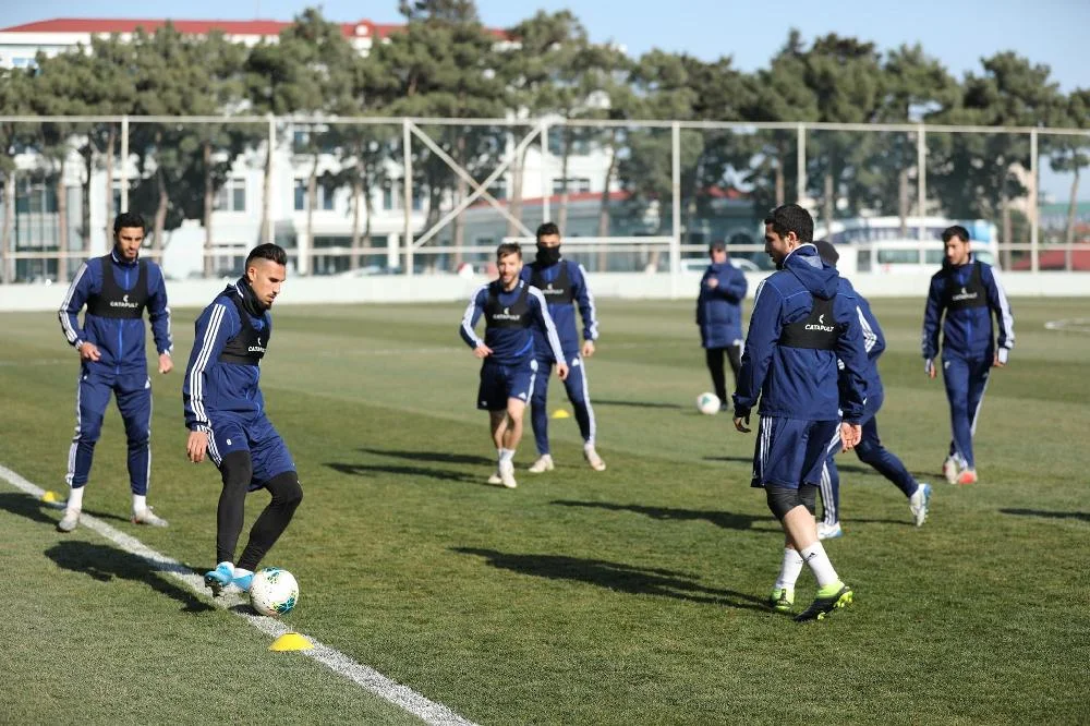 "Qarabağ" "Sumqayıt" üçün başladı - FOTOLAR 