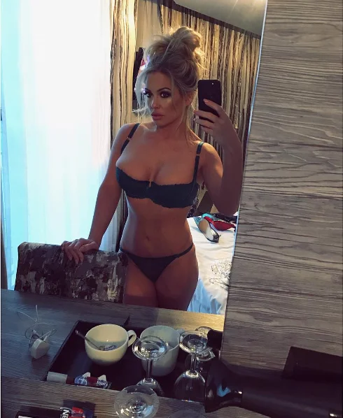 Niklas Bendtnerin sevgilisi "İnstagram"ı belə "partladır" - FOTOLAR 