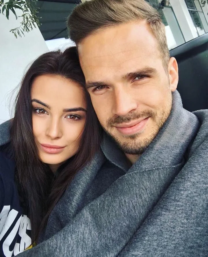 Futbolçu sevgilisinin FOTOsu "Instagram"ı partlatdı 