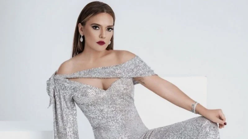 Demet Akalından Pərvizlə bağlı paylaşım: "İntiqamın alındı" - FOTO 
