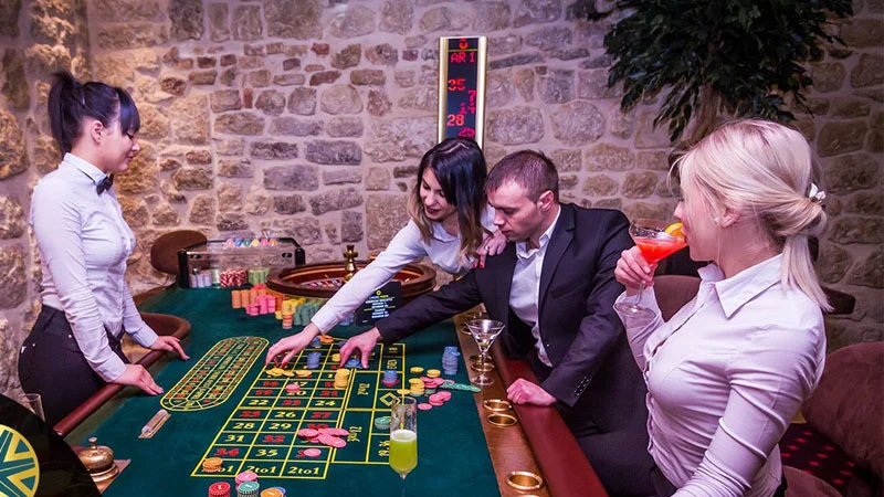 Azərbaycanlı futbolçu kazinoda 100 min dollar uduzub 