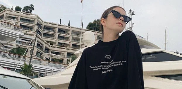 "Playboy" modeli futbol klubunu aldı, qızı ən gənc prezident oldu - FOTOLAR 