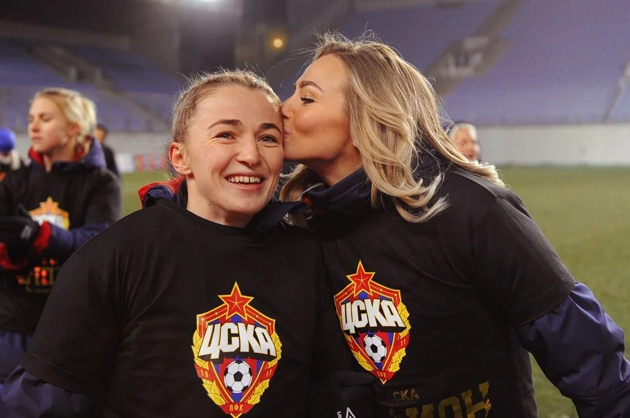 Rusiyanın ən gözəl futbolçusu - FOTOLAR 
