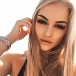 Top-modeldən seçilməyən karateçi - FOTOLAR 