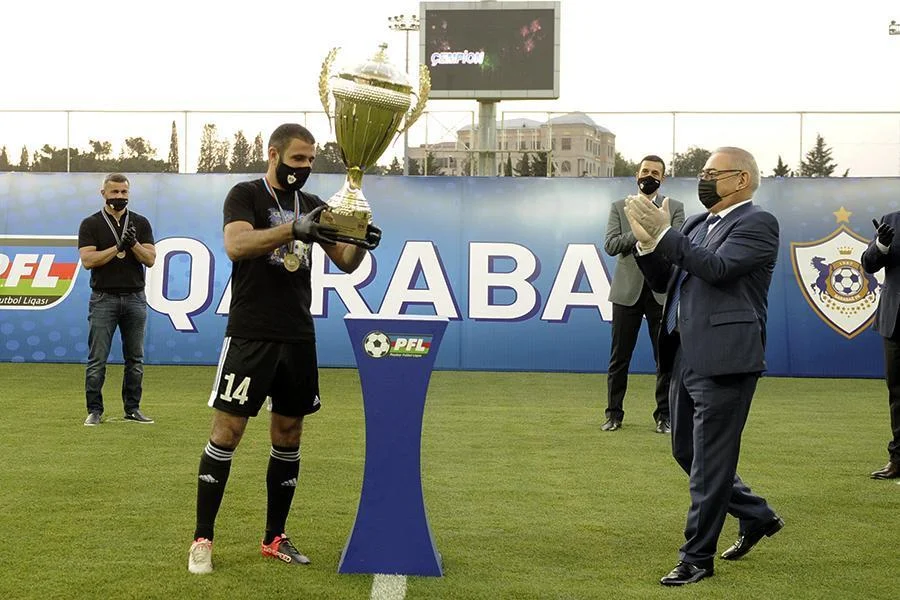 "Qarabağ" belə mükafatlandırıldı - FOTOLAR 