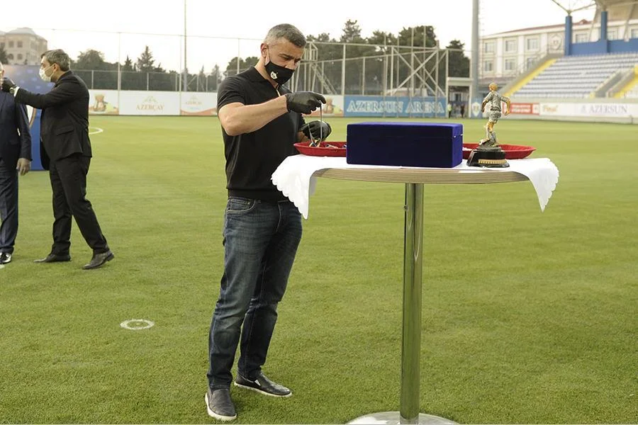 "Qarabağ" belə mükafatlandırıldı - FOTOLAR 