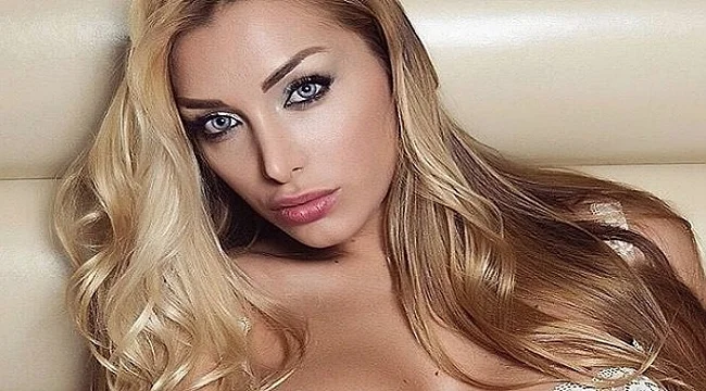 Ronaldu ilə sevgili olduğunu deyən gözəl çılpaq FOTOsunu paylaşdı 