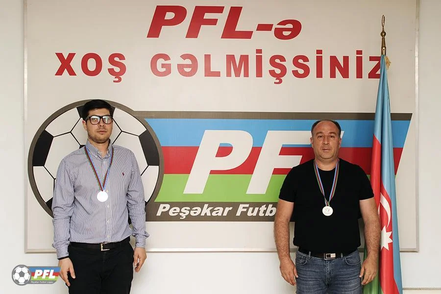 Peşəkar Futbol Liqası medalçıları mükafatlandırdı - FOTOLAR 
