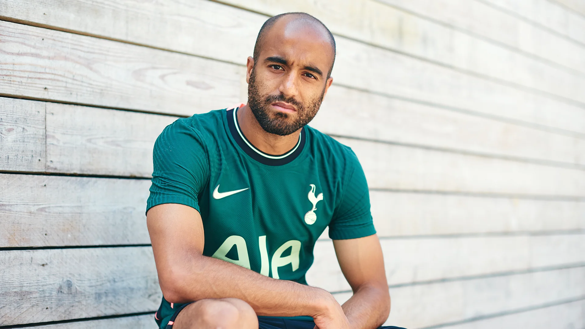 "Tottenhem" yeni formalarını təqdim etdi - FOTOLAR 