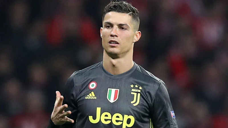 Ronaldu yeni imicdə - FOTO 