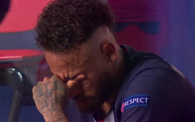Neymar məğlubiyyətdən sonra göz yaşı tökdü - FOTO/VİDEO 