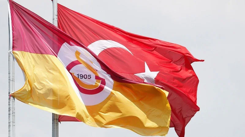 "Qalatasaray"ın ulduzları Bakıya gəlir - SİYAHI 
