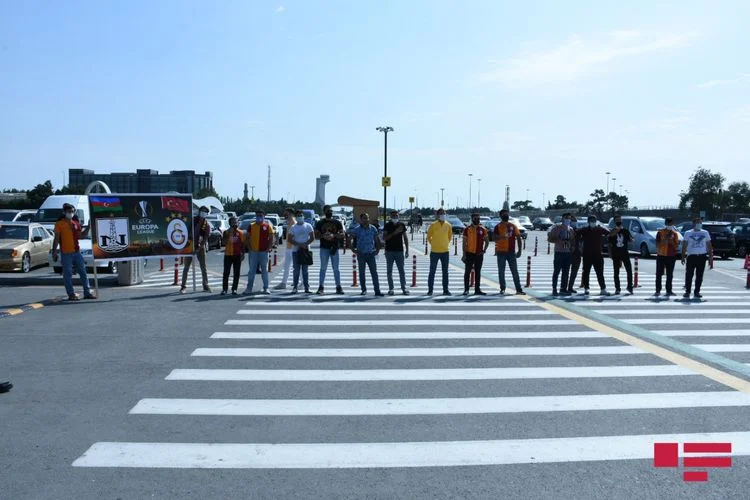 "Qalatasaray" Bakıda - VİDEO/FOTO 