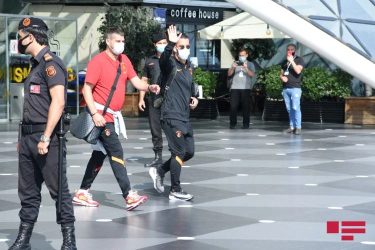 "Qalatasaray" Bakıda - VİDEO/FOTO 