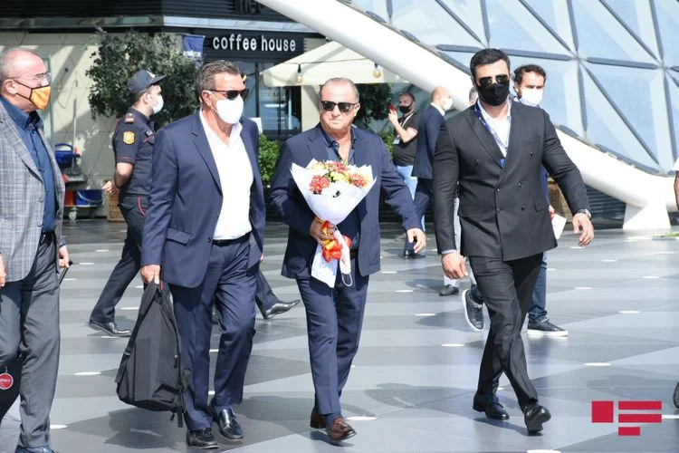 "Qalatasaray" Bakıda - VİDEO/FOTO 