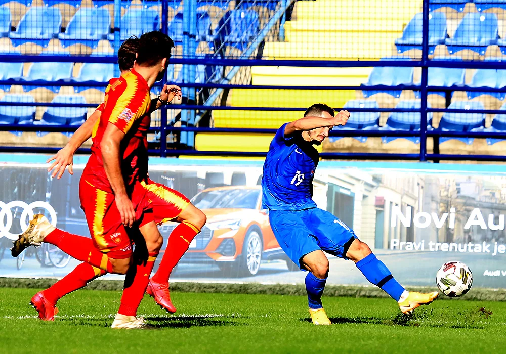 Millimizin Monteneqro məğlubiyyətindən FOTOLAR 