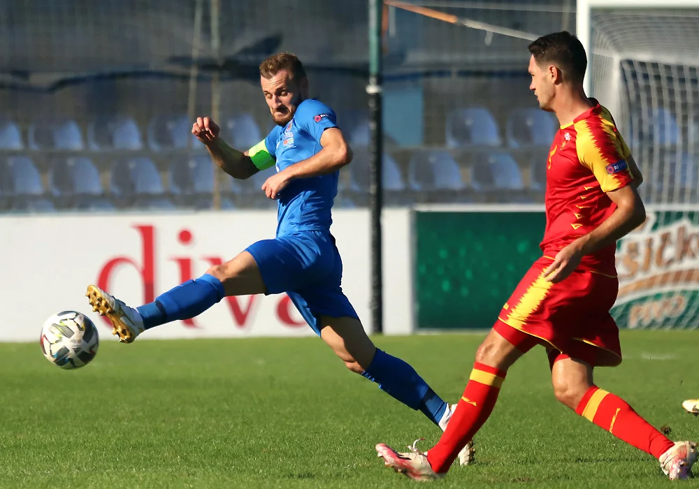 Millimizin Monteneqro məğlubiyyətindən FOTOLAR 