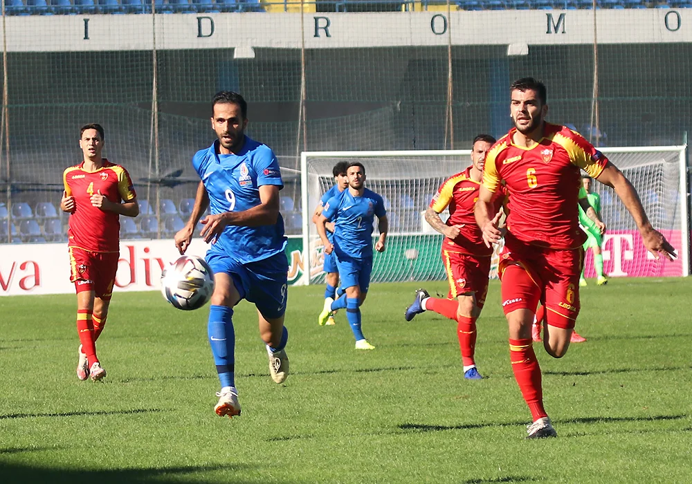 Millimizin Monteneqro məğlubiyyətindən FOTOLAR 