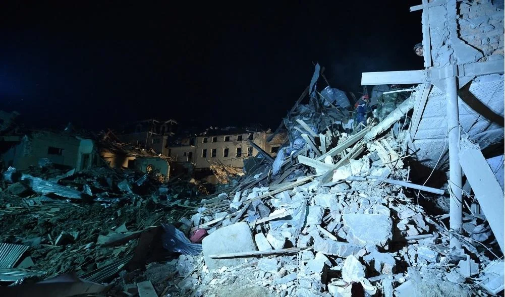 Düşmən Gəncəyə raket atıb, 5 dinc sakin ölüb, 28 yaralı var 