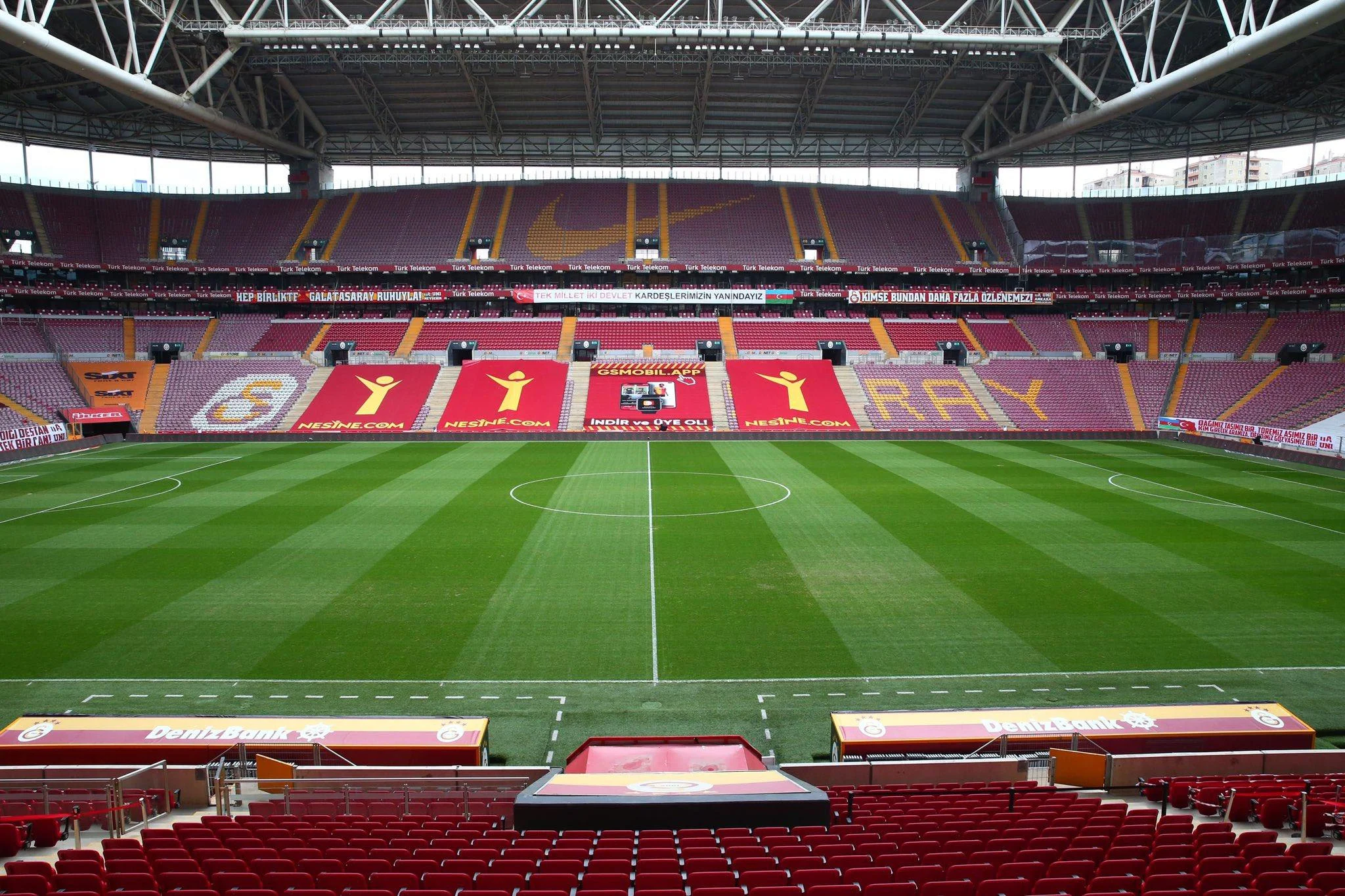 "Qalatasaray"dan Azərbaycana növbəti dəstək - FOTOLAR 