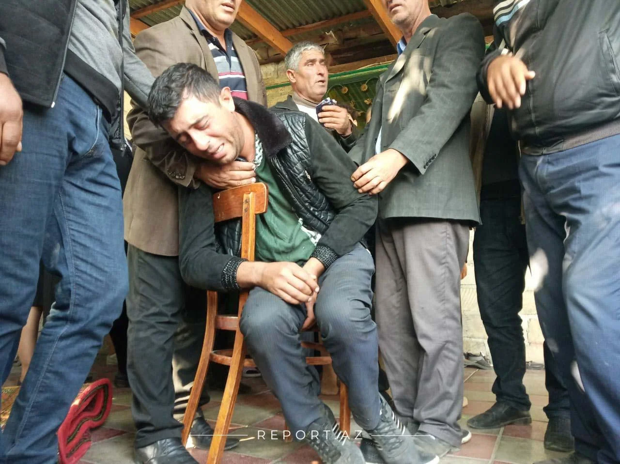 Bərdədə həlak olan 7 yaşlı Aysu dəfn olunur - FOTOLAR 