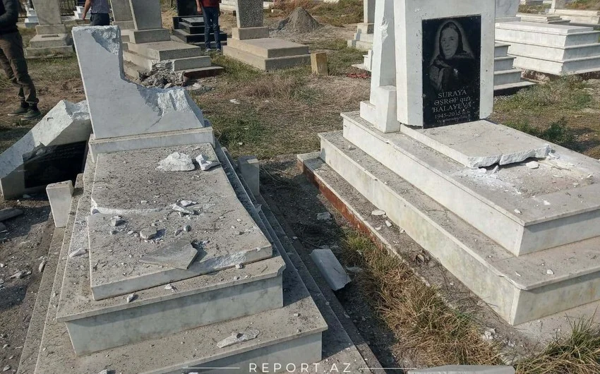 Ermənilər Ağcabədiyə raket atıb, qəbiristanlıq dağılıb - FOTOLAR 