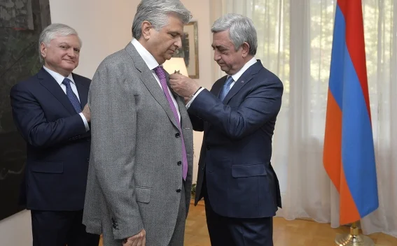Joze Mourino, Kriştianu Ronoldu və Azərbaycan qızılı - ARAŞDIRMA 