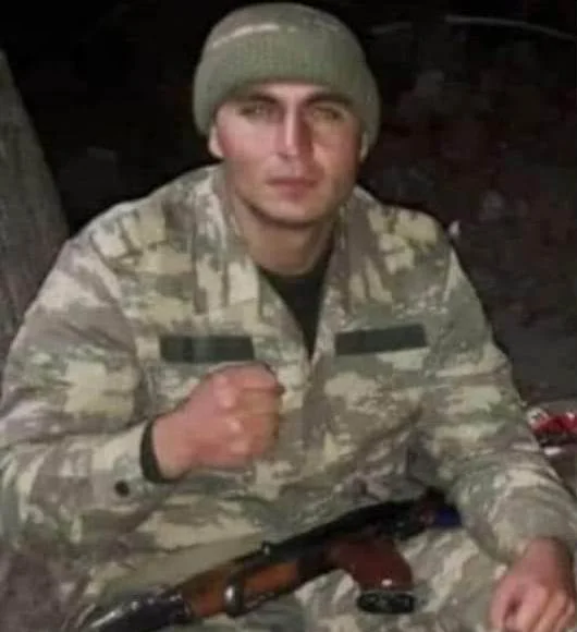 Sabiq nazirin oğlu da ön cəbhədə döyüşüb - FOTOLAR 
