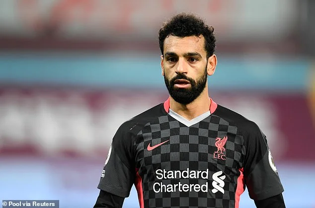 Salah qardaşının toyuna getdiyi üçün tənqid olundu 
