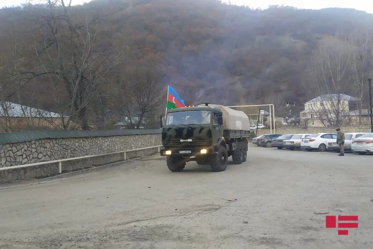 Ordumuz Kəlbəcərə bir neçə istiqamətdə daxil olub - FOTOLAR 