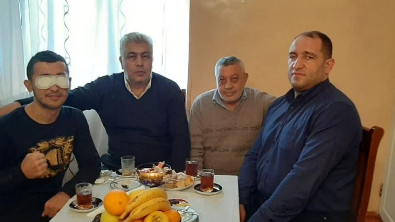 İlham Zəkiyev gözlərini itirən qazi ilə görüşdü - FOTOLAR 