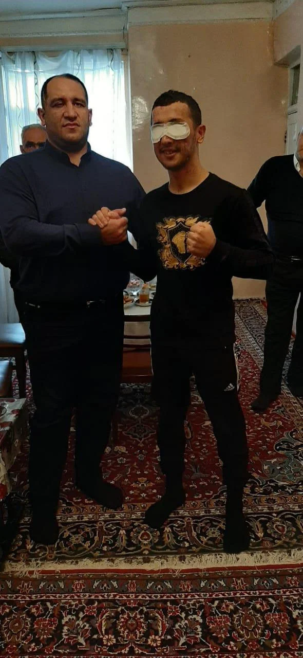 İlham Zəkiyev gözlərini itirən qazi ilə görüşdü - FOTOLAR 