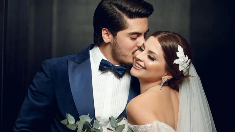 Aynişan idmançı ərindən boşandı 