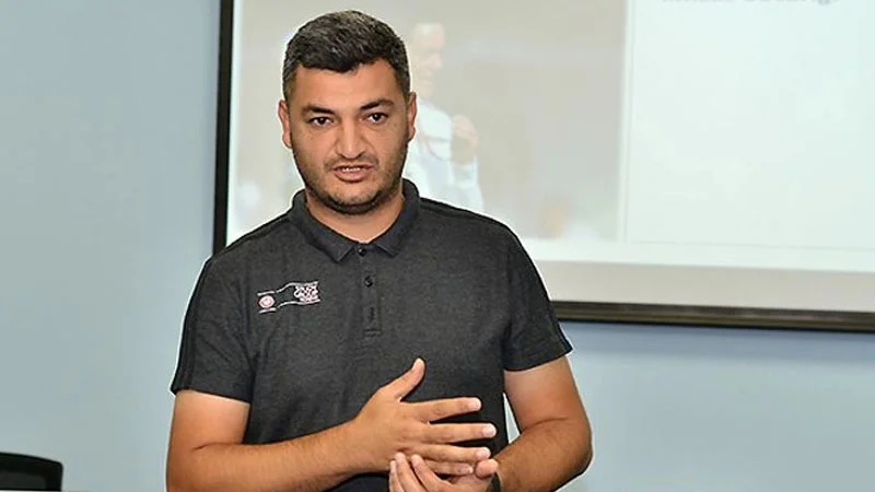 Millimizin baş məşqçisinin atası və bacısı koronavirusdan vəfat etdi 