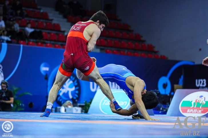 Məhəmmədsəidov bürünc medal üçün mübarizə aparacaq 