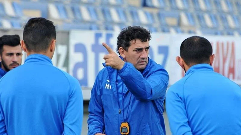Azərbaycanlı məşqçi İran klubu ilə anlaşdı: Köməkçiləri müəyyənləşdi 