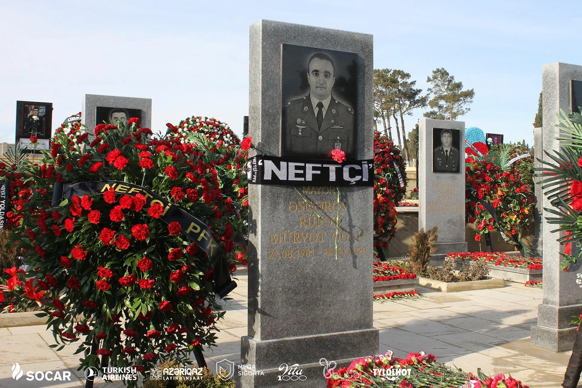 "Neftçi" klubu şəhid və qazi azarkeşlərinin ailələrini ziyarət etdi 