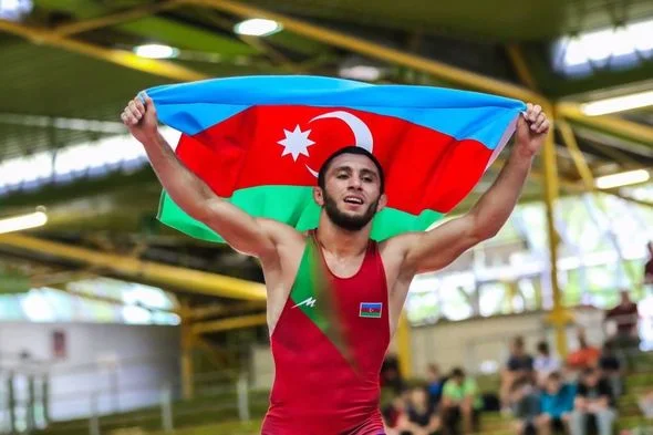 Müharibədə iştirak etmiş dünya çempionu: “Üç gün minaatanın atəşi altında qaldıq” - FOTO/VİDEO 