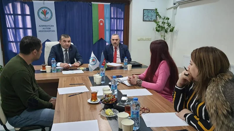 Autizm Assosiasiyasının İdarə Heyətinin iclası keçirildi - FOTOLAR 