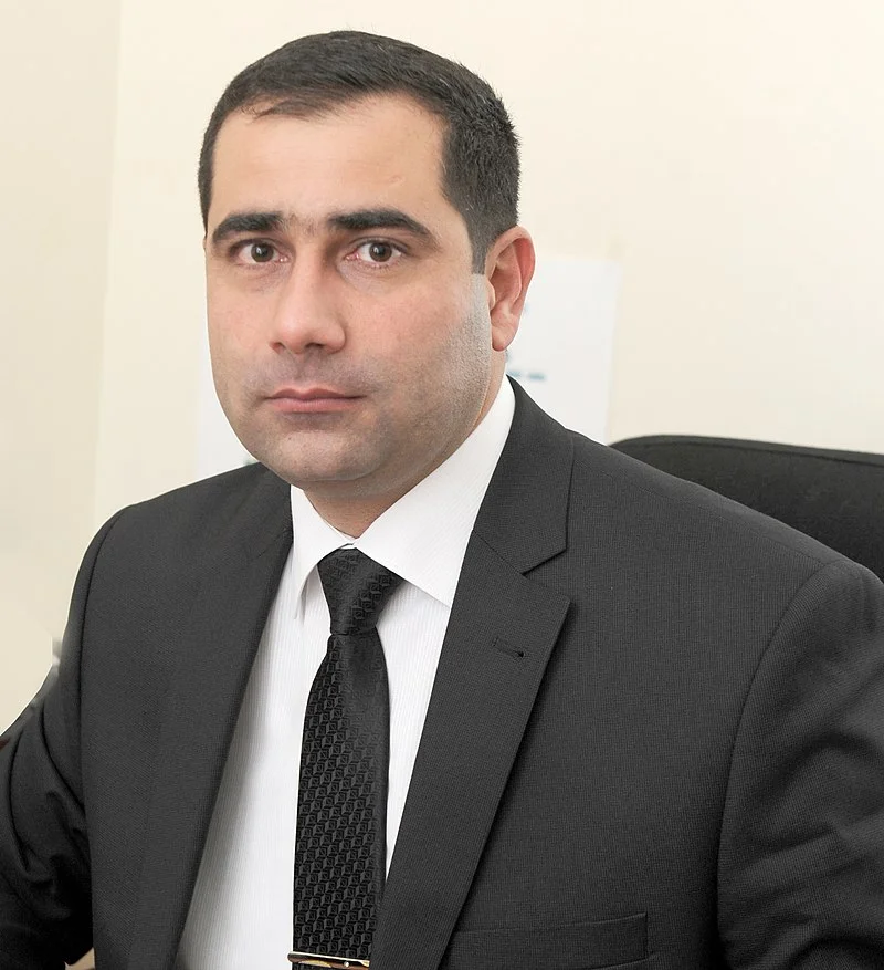 "Eldar İsmayılov getsin, öz məhkəmə biznesi ilə məşğul olsun" - Qabil Mehdiyev 